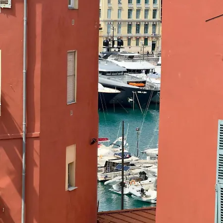 Apartman Port Lympia Lovely With Balcony & Ac
